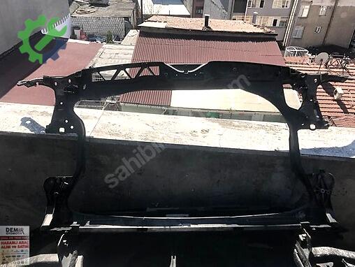 Audi A6 Ön Panel çıkma parça