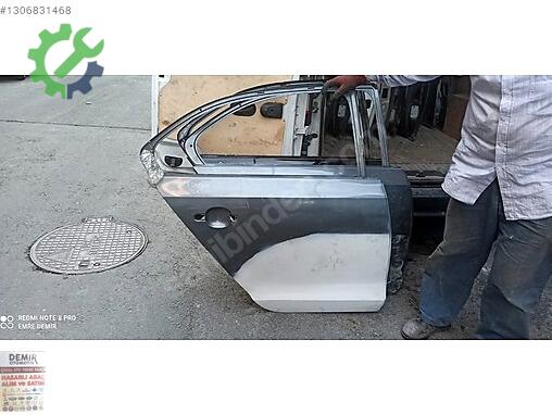 Volkswagen Jetta Sağ Arka Kapı çıkma parça