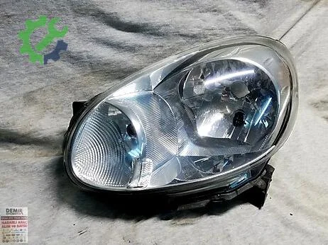 Nissan Micra Sol Ön Far çıkma parça