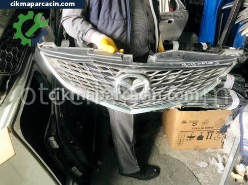 Mazda 3 Panjur çıkma parça