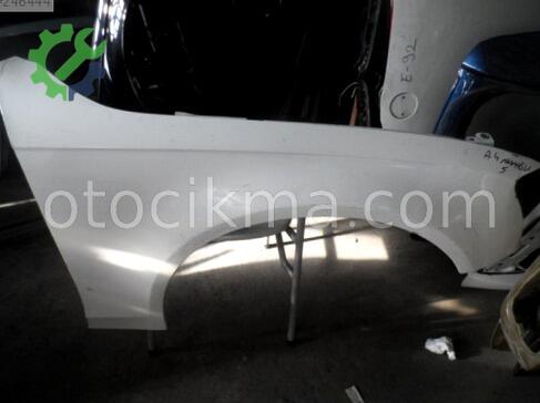 Audi A4 Sağ Ön Çamurluk 2012-2015 çıkma parça