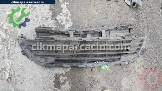 Citroen C4 Tampon Izgarası çıkma parça