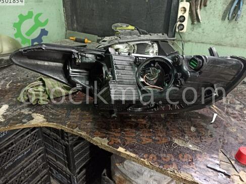 Hyundai i30 Sol Ön Far 2012-2016 çıkma parça