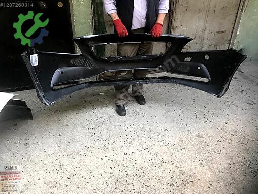 Volvo V40 Ön Tampon çıkma parça