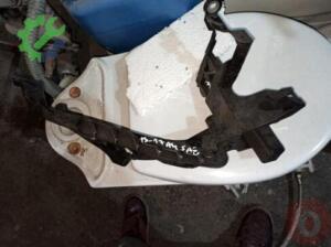 2012-2017 A4 SAĞ SOL FAR BRAKETİ AUDİ ORJİNAL ÇIKMA PARÇA