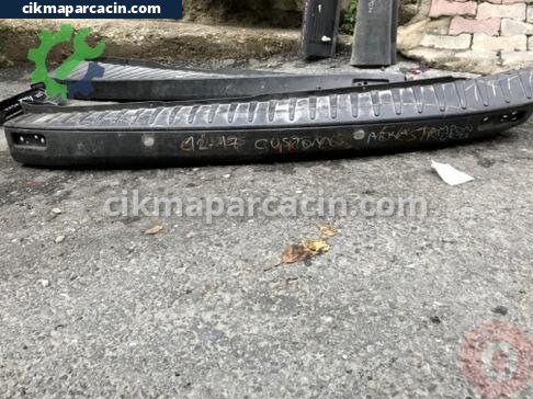 Ford Tourneo Custom Arka Tampon çıkma parça