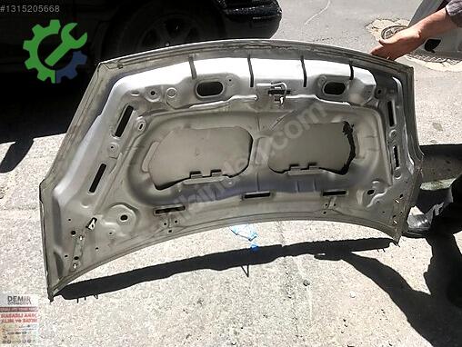 Peugeot Partner Kaput çıkma parça