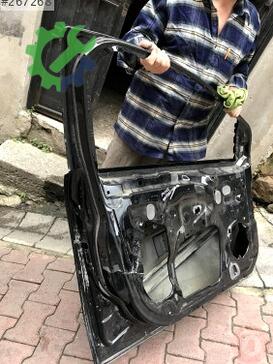 Ford Focus Sol Ön Kapı 2012-2018 çıkma parça