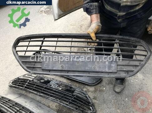 Ford Mondeo Tampon Izgarası çıkma parça