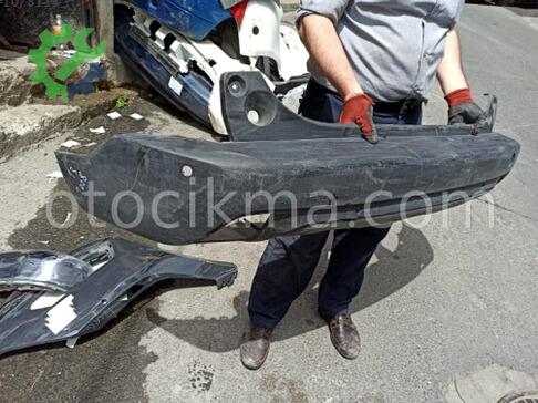 Peugeot 2008 Tampon Spoyleri çıkma parça