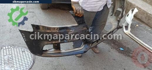 Audi A4 Ön Tampon çıkma parça
