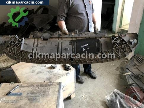 Renault Kangoo Ön Tampon çıkma parça