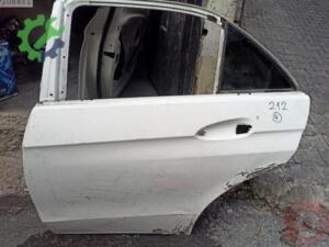 2013-2016 212 SOL ARKA KAPI MERCEDES ORJİNAL ÇIKMA PARÇA