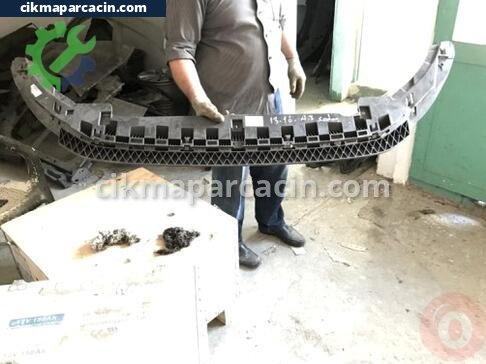 Audi A3 Ön Tampon çıkma parça