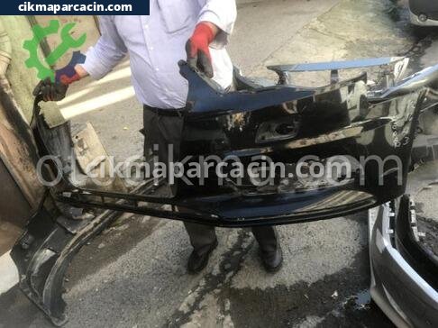 Audi A3 Ön Tampon çıkma parça