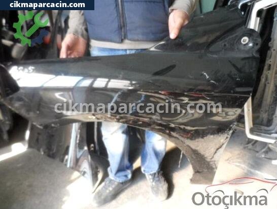 Mercedes-Benz B Serisi Ön Çamurluk çıkma parça