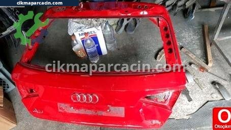 Audi A3 Bagaj çıkma parça