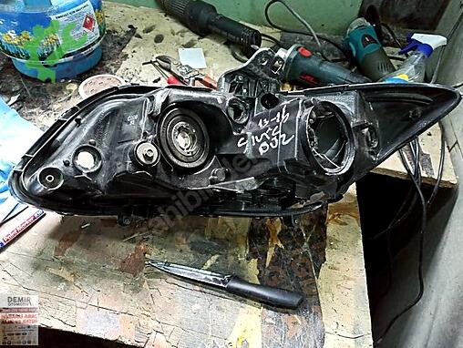 Honda Civic Sağ Ön Far çıkma parça