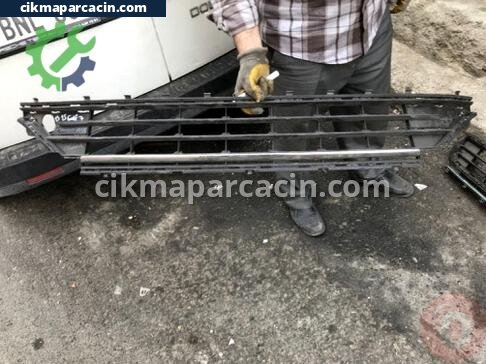 Volkswagen Golf Tampon Izgarası çıkma parça
