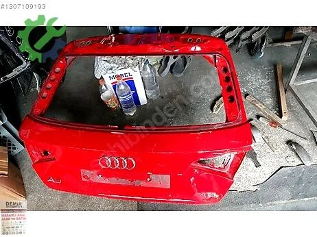 Audi A3 Bagaj çıkma parça