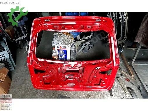 Audi A3 Bagaj çıkma parça