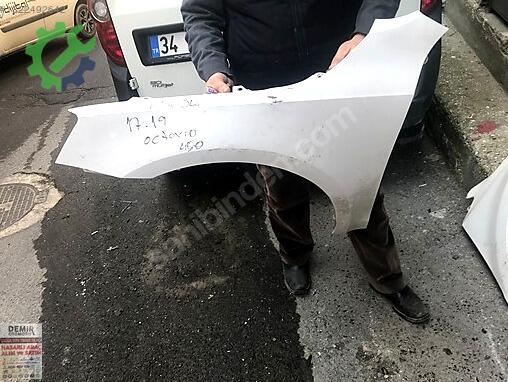 Skoda Octavia Ön Çamurluk çıkma parça