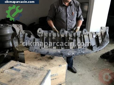 Mercedes-Benz GLA Ön Tampon çıkma parça