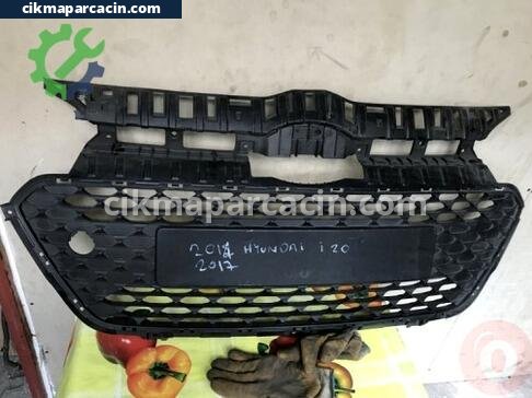 Hyundai i20 Tampon Izgarası çıkma parça