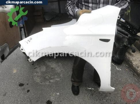 Hyundai i20 Sol Ön Çamurluk çıkma parça