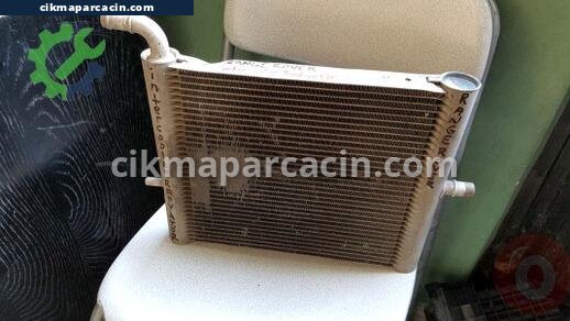 Land Rover Range Rover Intercooler Radyatörü çıkma parça