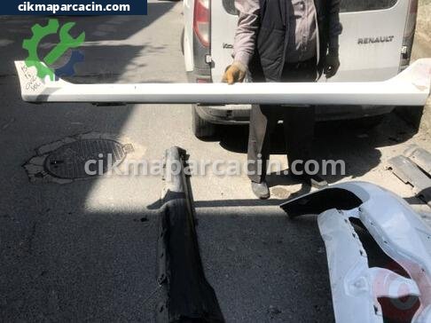Honda Civic Marşbiyel Kaplaması çıkma parça