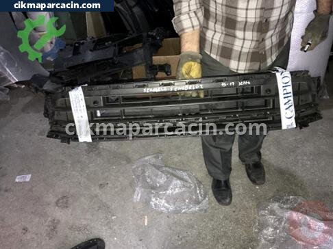Volkswagen Jetta Tampon Izgarası çıkma parça