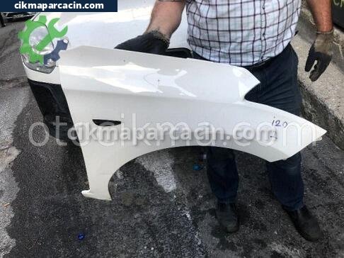 Hyundai i20 Sağ Ön Çamurluk çıkma parça