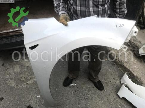 Hyundai i20 Sağ Ön Çamurluk 2015-2018 çıkma parça