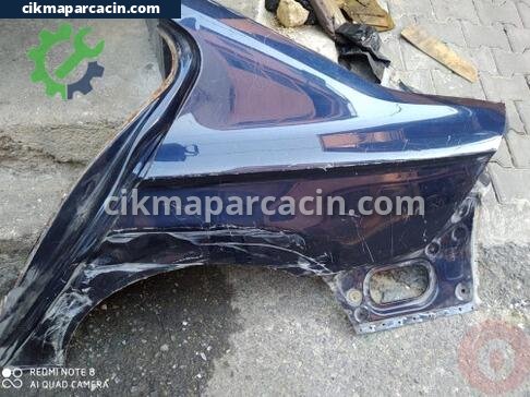 Volkswagen Passat Sol Arka Çamurluk çıkma parça