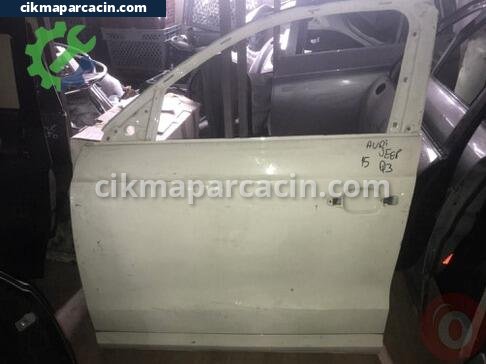 Audi Q3 Sol Ön Kapı çıkma parça