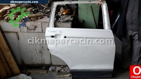 Volkswagen Tiguan Sağ Arka Kapı çıkma parça