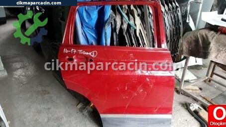 Volkswagen Tiguan Sağ Arka Kapı çıkma parça