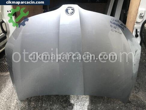 Skoda Octavia Kaput çıkma parça
