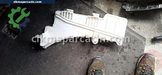 Peugeot 2008 Çamurluk çıkma parça