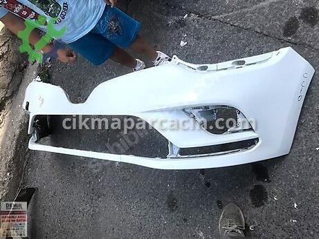 Renault Clio Ön Tampon çıkma parça