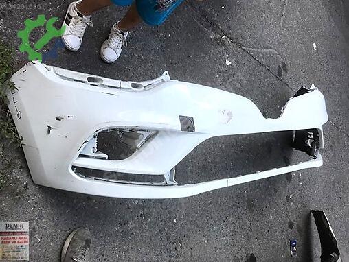 Renault Clio Ön Tampon çıkma parça