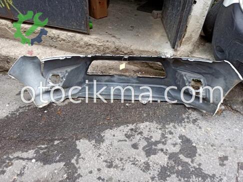 Toyota Hilux Ön Tampon 2017-2020 çıkma parça