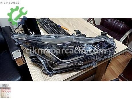 Toyota Corolla Far çıkma parça