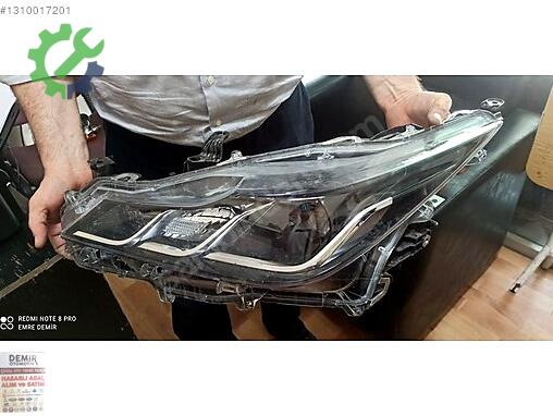 Toyota Corolla Far çıkma parça