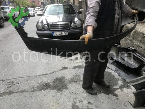 Volvo V90 Arka Tampon çıkma parça