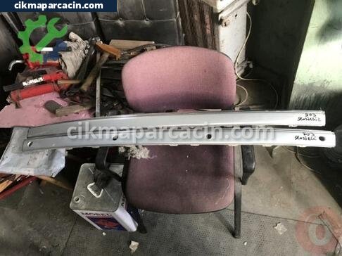 Mercedes-Benz C Serisi Ön Tampon çıkma parça