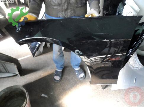 Mercedes-Benz C Serisi Sol Ön Çamurluk çıkma parça