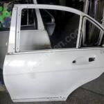 204 C SERİSİ SOL ARKA KAPI MERCEDES ORJİNAL ÇIKMA PARÇA