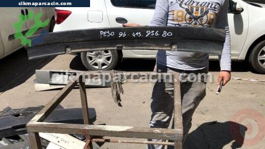 Peugeot 206 Plakalık çıkma parça